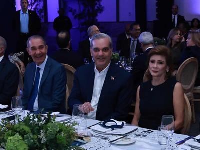 Unapec ofrece cena por sus 60 años